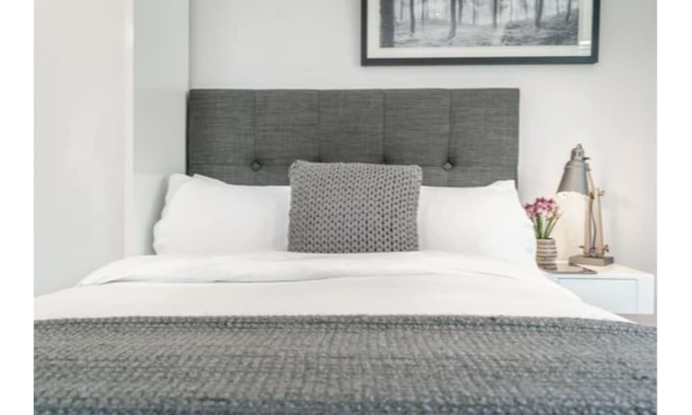 undefined Tailored Stays - Victoria Road 2