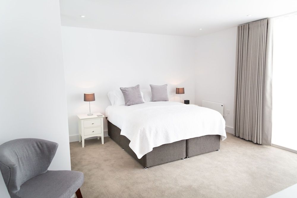 undefined Citystay - Park House 7