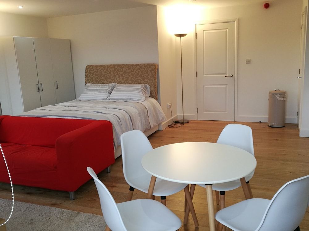 undefined Awesome City Apartment 3