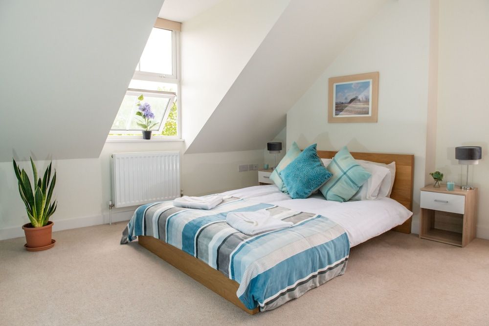 undefined LUXURIOUS penthouse HEART of Cambridge