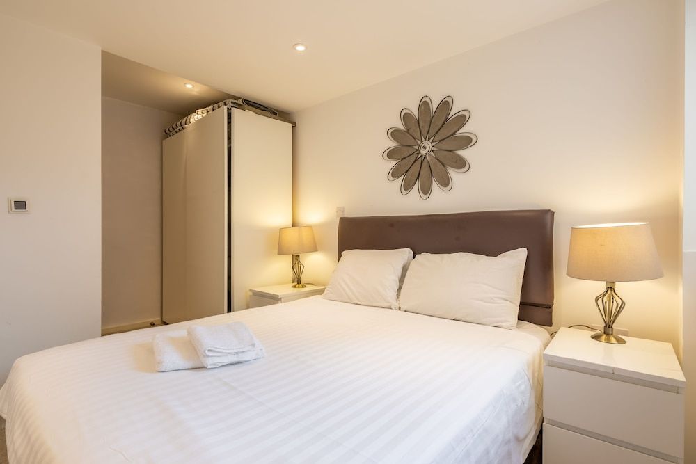 undefined Gold Rush Apartments 9