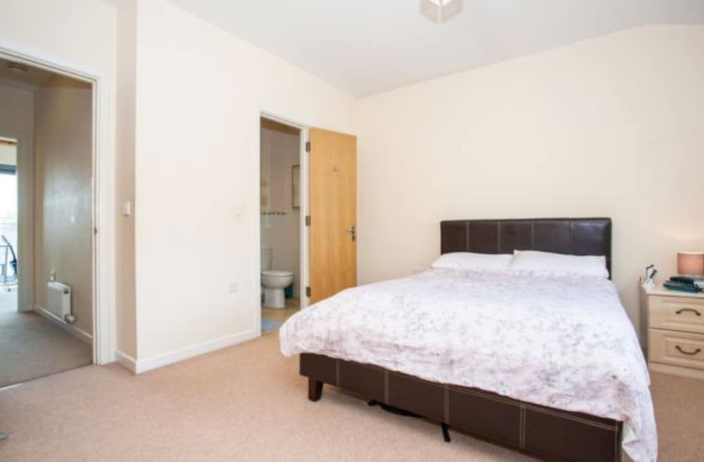 undefined Rustat Gold