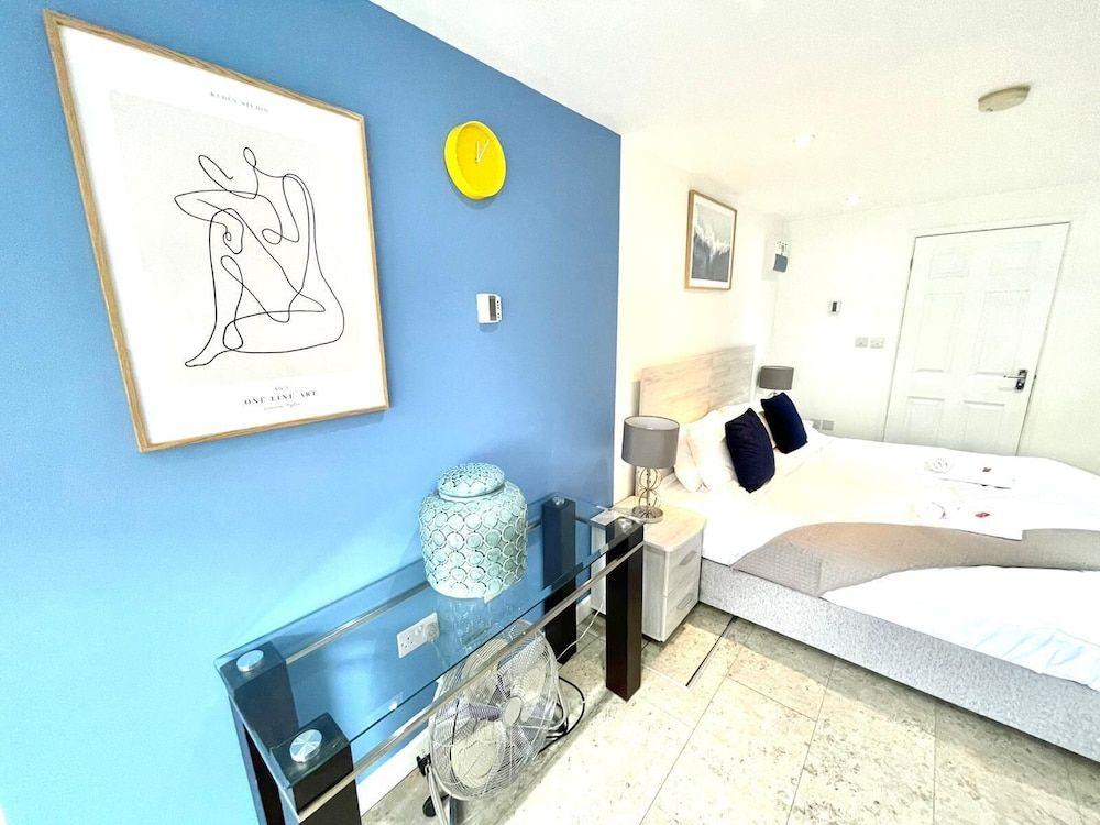 Mill Apartment Family Suite, 1 Bedroom (Mill apt 1B) 5