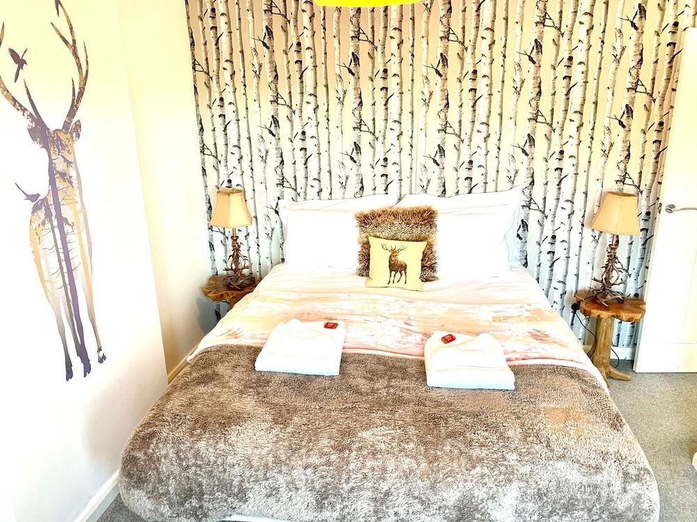 Netherhall Way Apartment, 3 Bedrooms 13