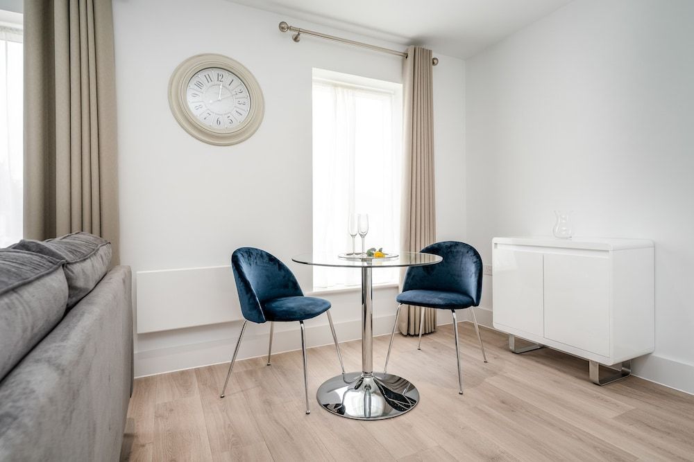 undefined Citystay - Finch House 9