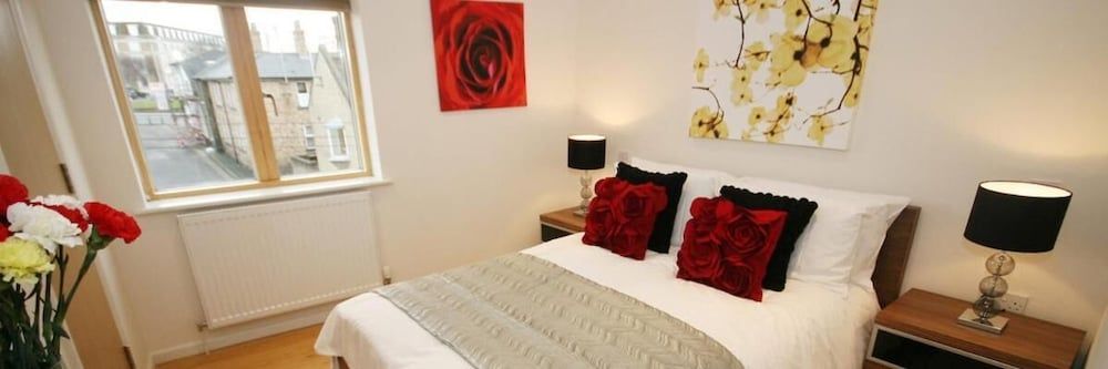 undefined Signet Apartments - St. Peters Penthouse