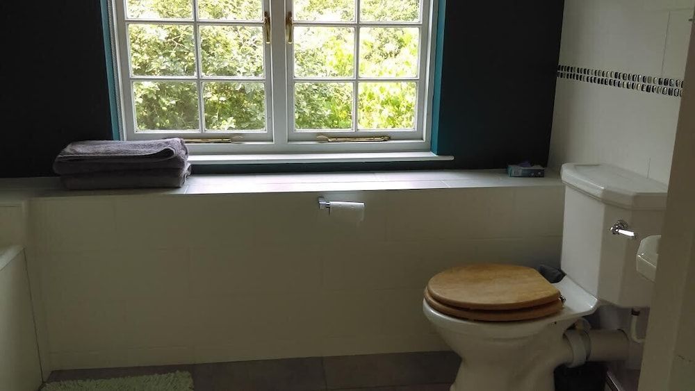 undefined Orchard Pond Bed & Breakfast 5