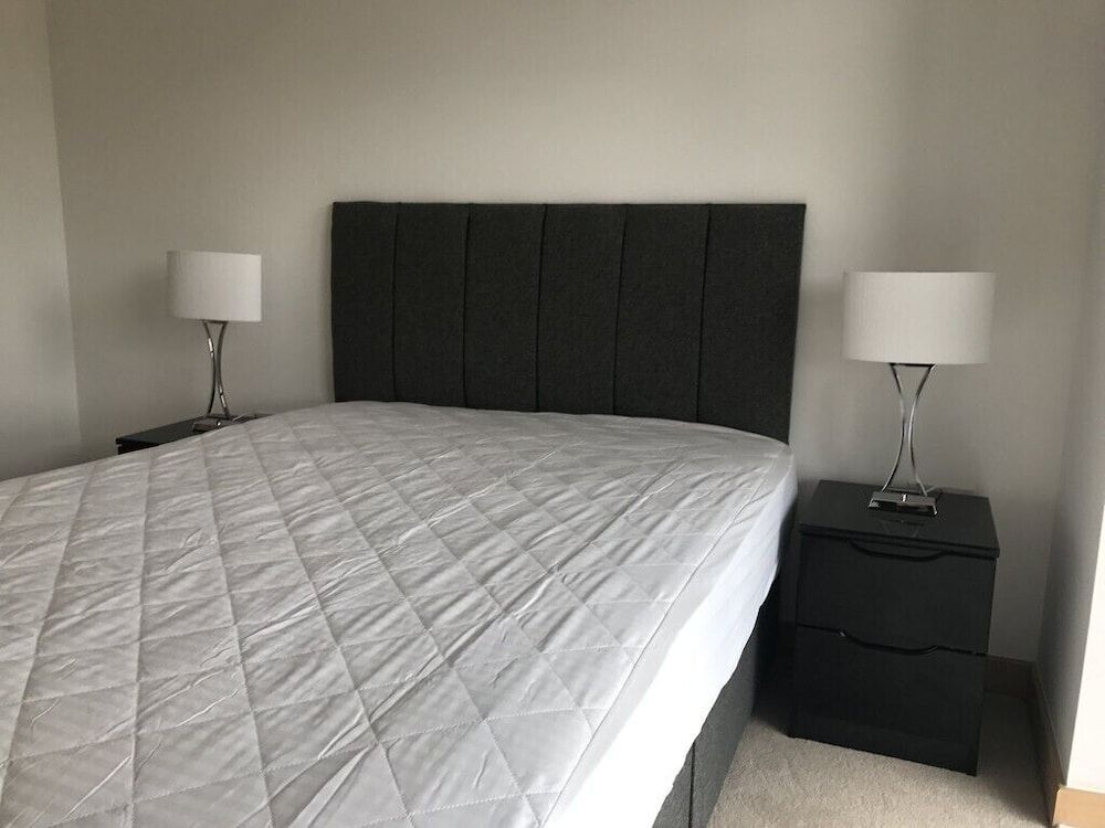 undefined Flamsteed Close 3