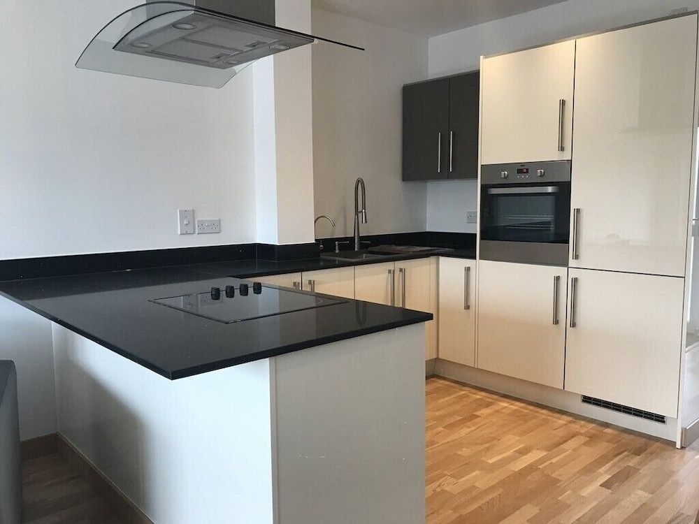 undefined Flamsteed Close 8