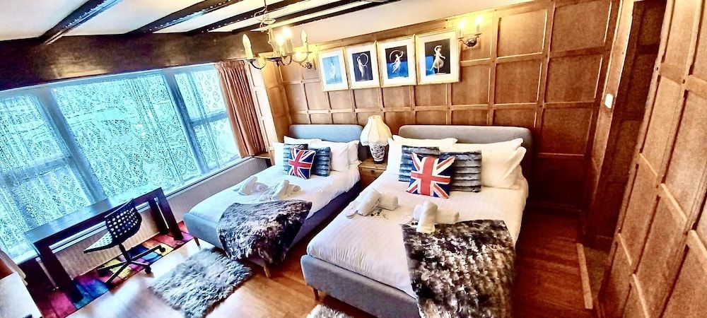 undefined Amara House