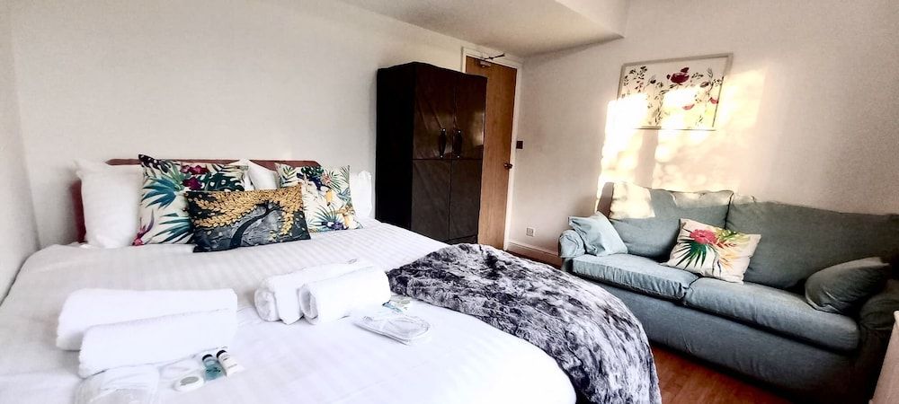 Amara House Executive House 12