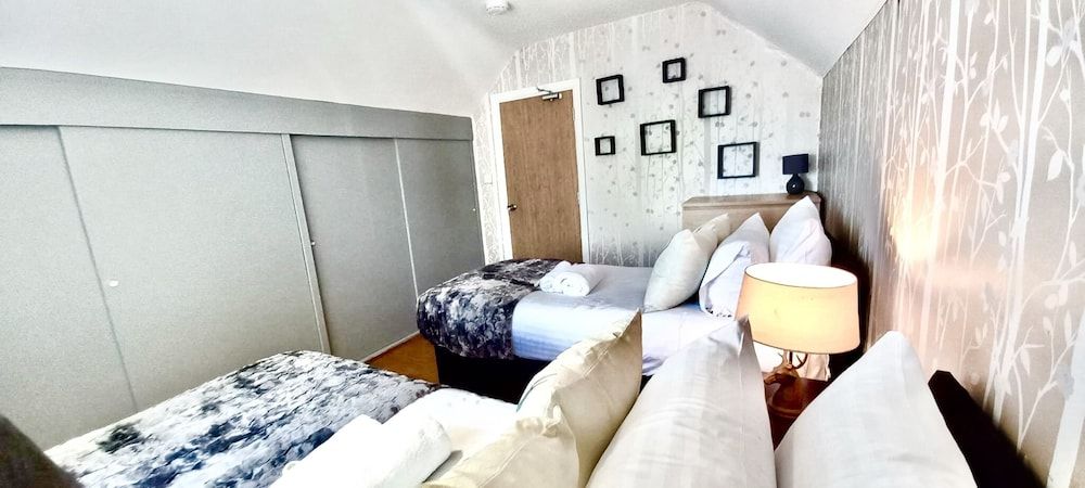 undefined Amara House 10