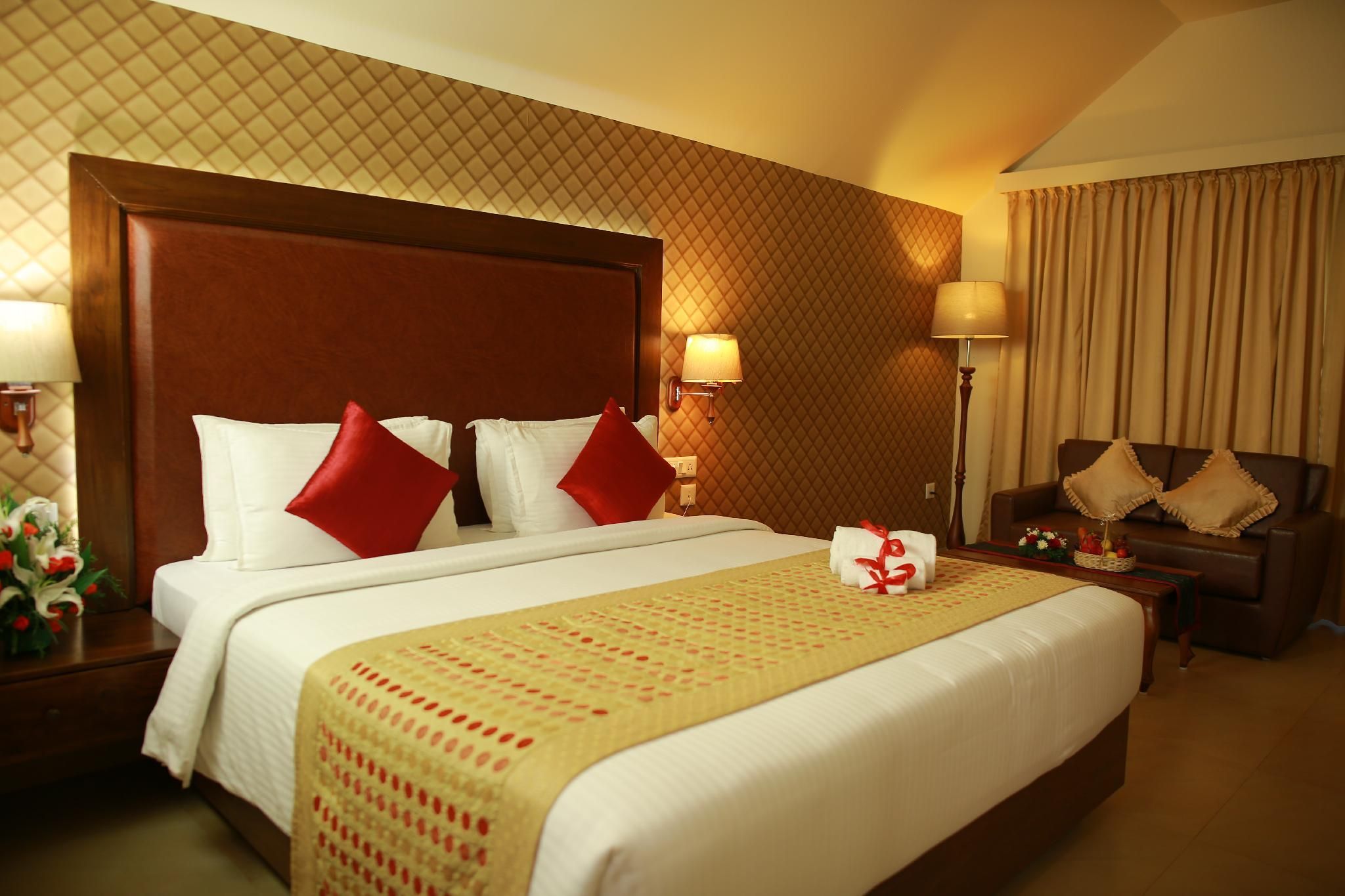 Uday Samudra Leisure Beach Hotel & Spa Attrium Room 4