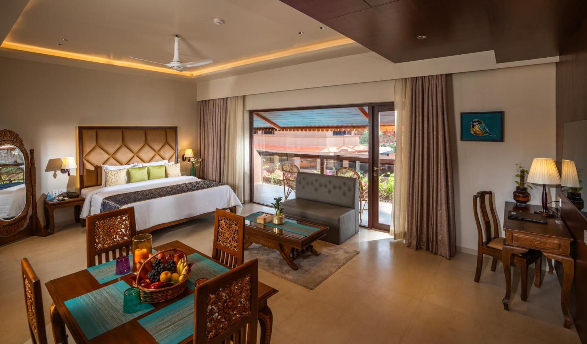 Lounge Suite