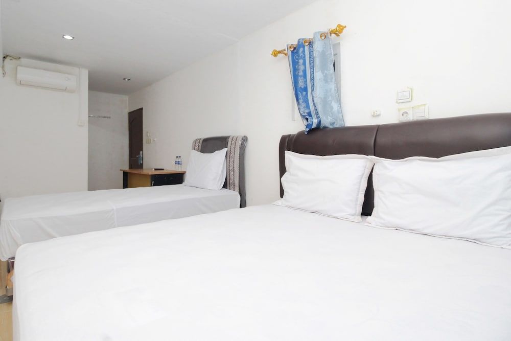 Superior Triple Room