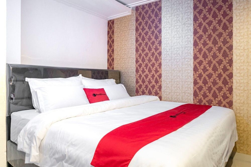 Double Room (Reddoorz)