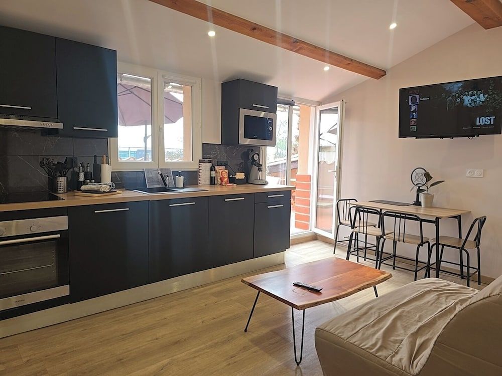 Appart Hotel Spa Perpignan Panoramic Apartment, Terrace, Park View (USAP Cinéma) 8