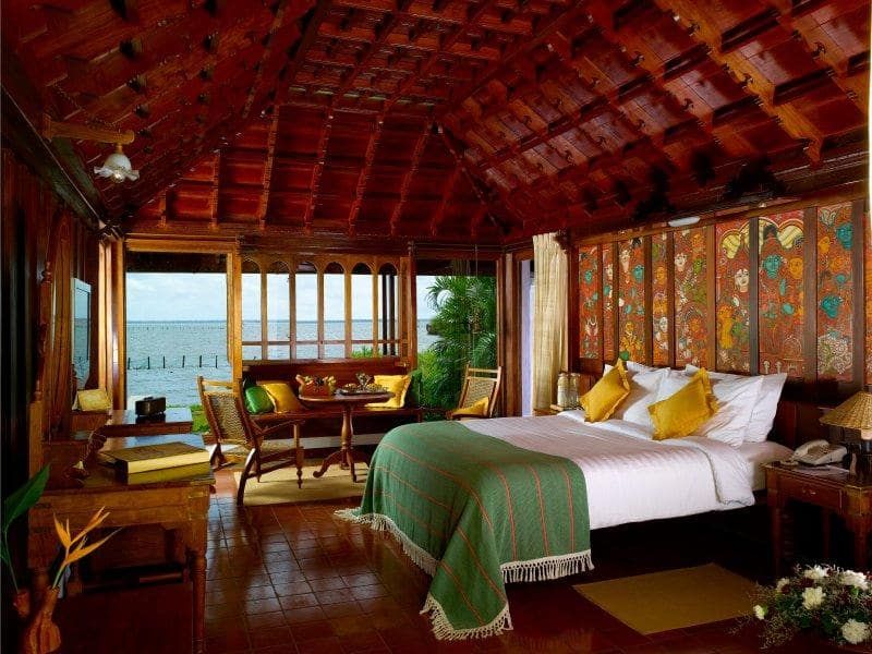 Heritage Lake View Villa with Private Pool
