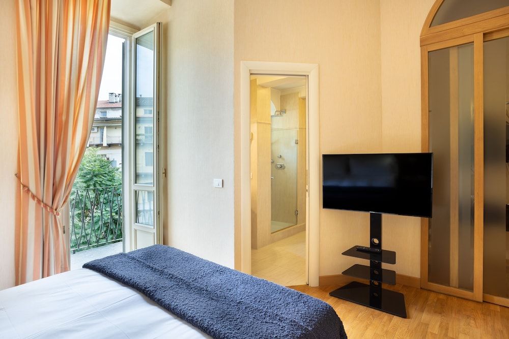 Dynasty Suites