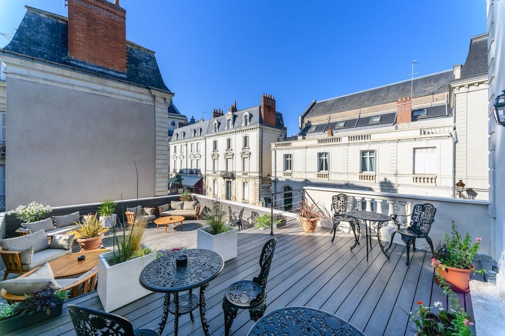 Hôtel Corneille - Entrée autonome, réception en ligne -Encore Mieux Chambres communicantes 4