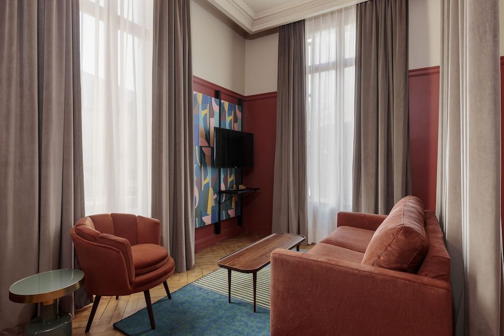 Hôtel Corneille - Entrée autonome, réception en ligne -Encore Mieux Superior Triple Room 5