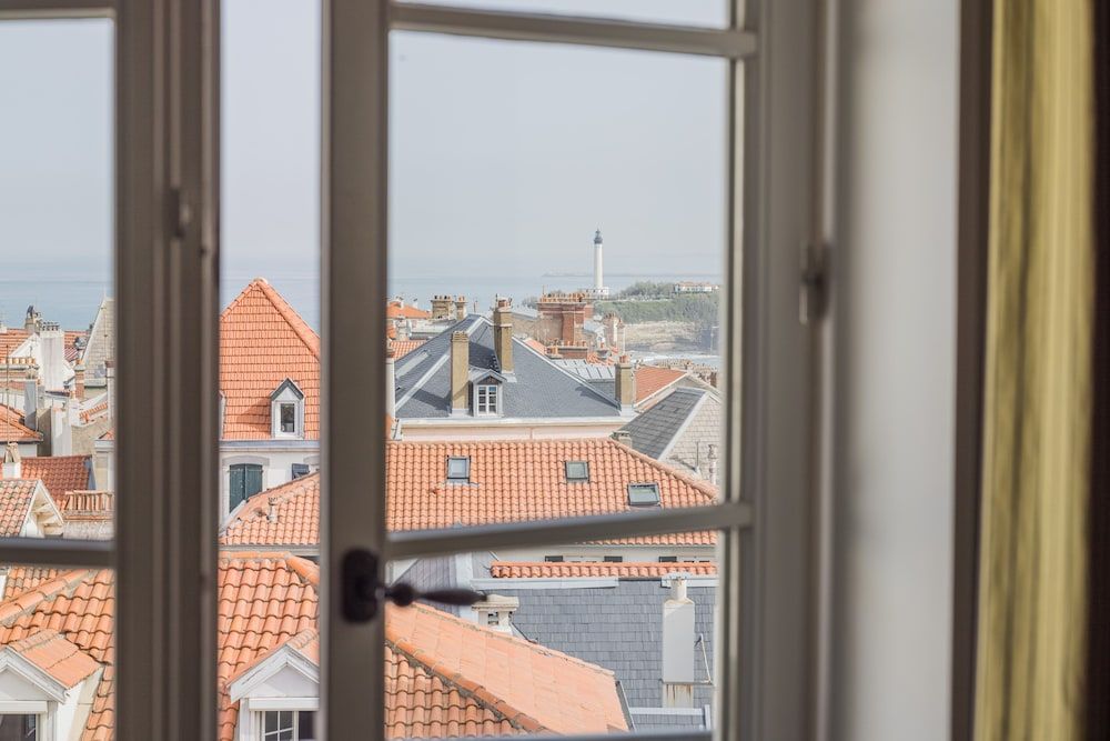 Hôtel St-Julien Superior Room with view 8