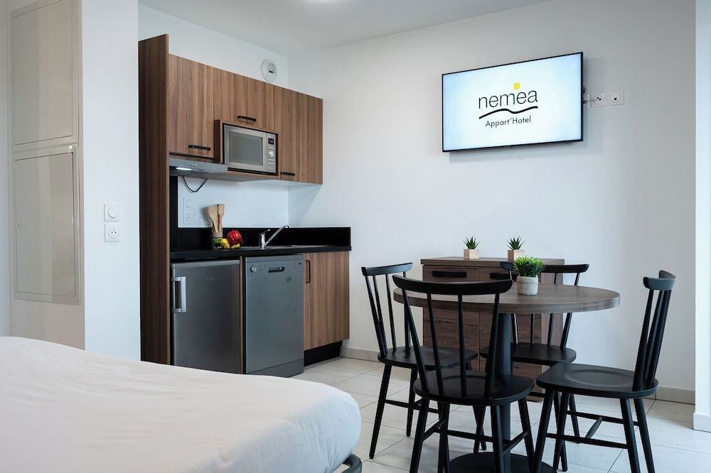 Nemea Appart Hotel Les Hauts de Milady Biarritz Classic Studio 7