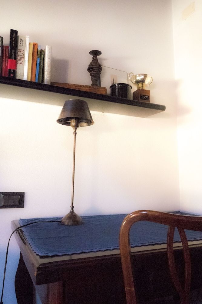 Large and Cozy Apartment on two Levels Classic Apartment, 2 Bedrooms 20