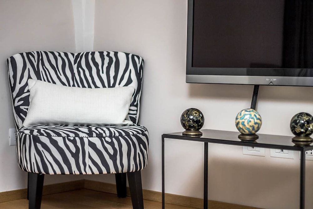 Santo Stefano Suites Deluxe Apartment, 2 Bedrooms 16