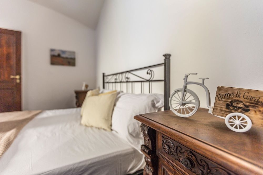 San Mamolo Retreats Apartment, 2 Bedrooms 10