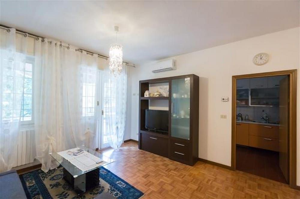 Bolognina Central Apartment Apartment, 2 Bedrooms 15