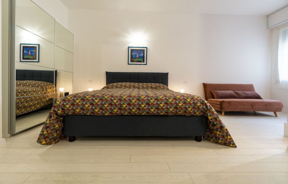 undefined Studio Vita Cairoli 9 8