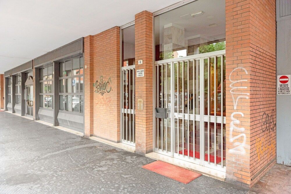 undefined Porta San Felice e Paladozza Apartment 2