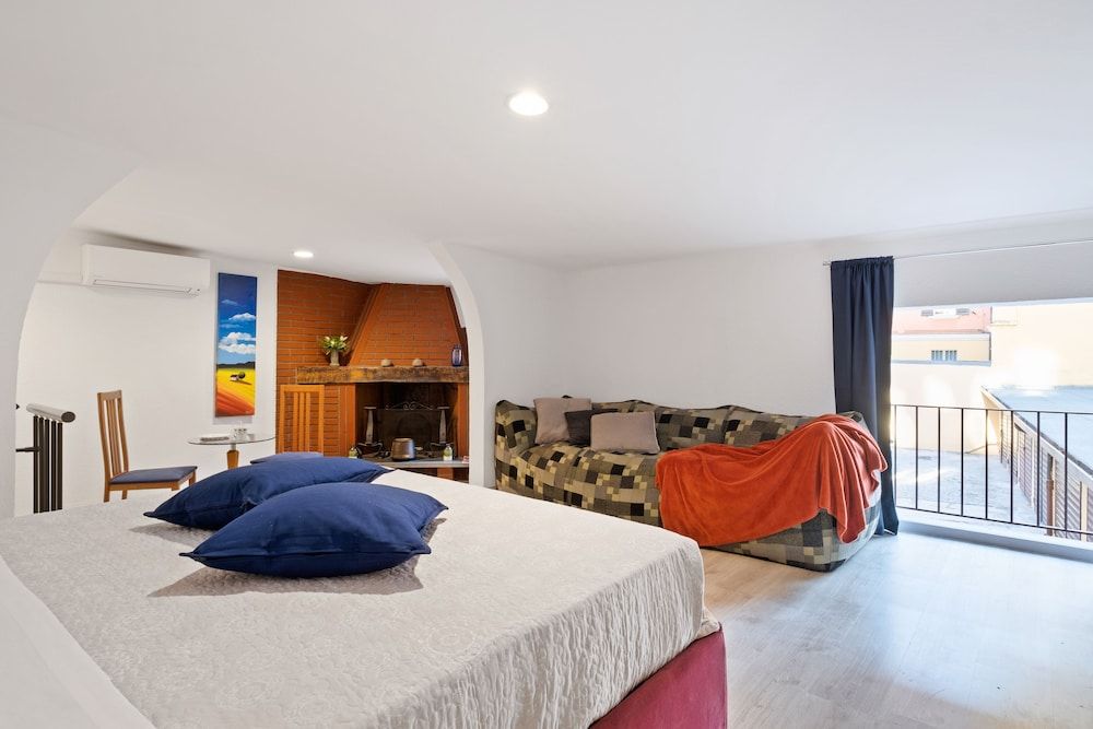 undefined Bolognina Fair Functional Apartment 7