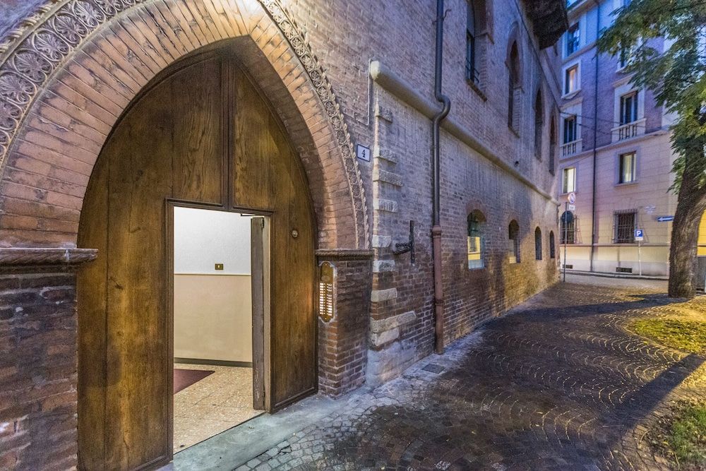 undefined Carducci Retreats 3