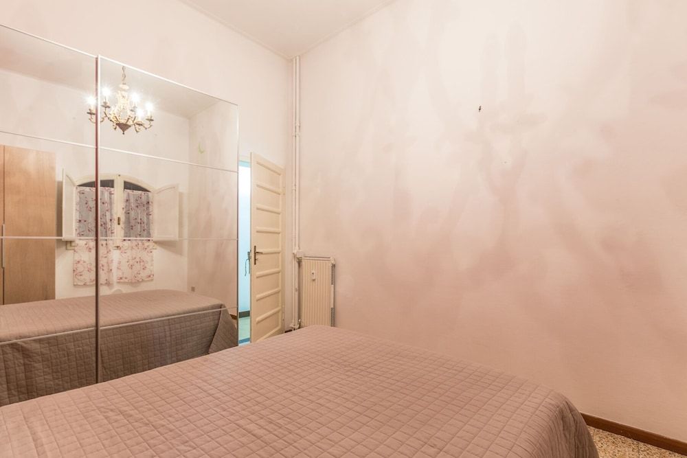 undefined Carducci Retreats 8