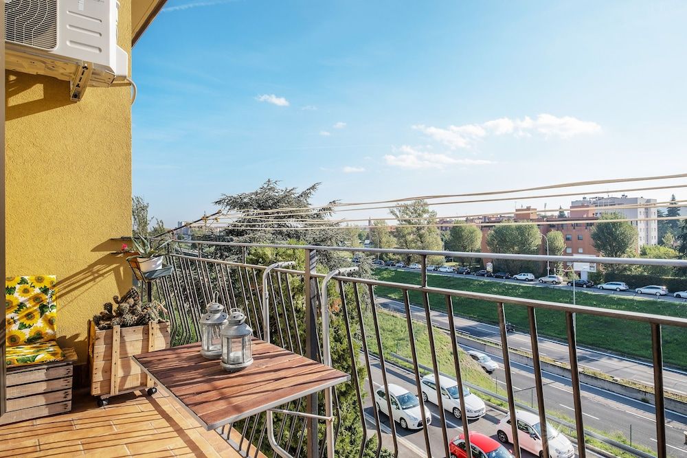 The House of Paintings Apartment, 2 Bedrooms 15