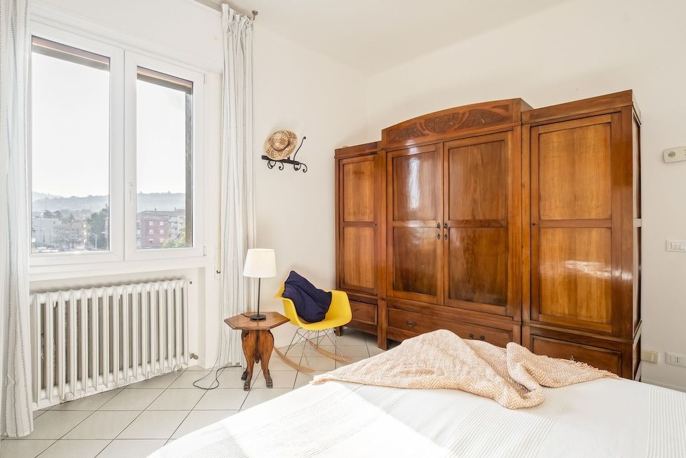 The House of Paintings Apartment, 2 Bedrooms 25