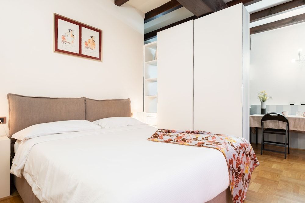 Palazzo Bocchi Minihouse Studio 2