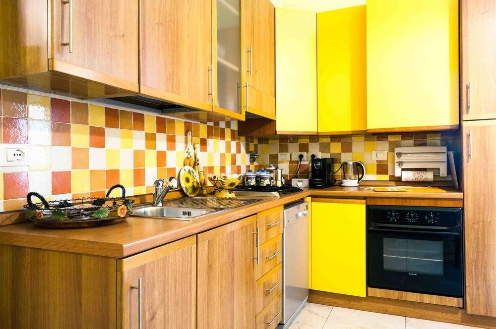 undefined Orange Flat - Fiera District 9