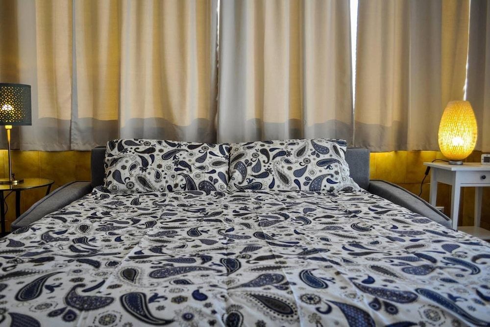 undefined The view - Attic 7