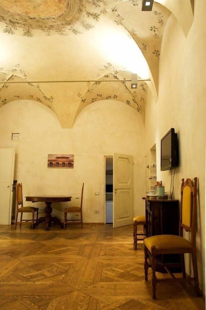 undefined Santo Stefano Luxury Apartment 6