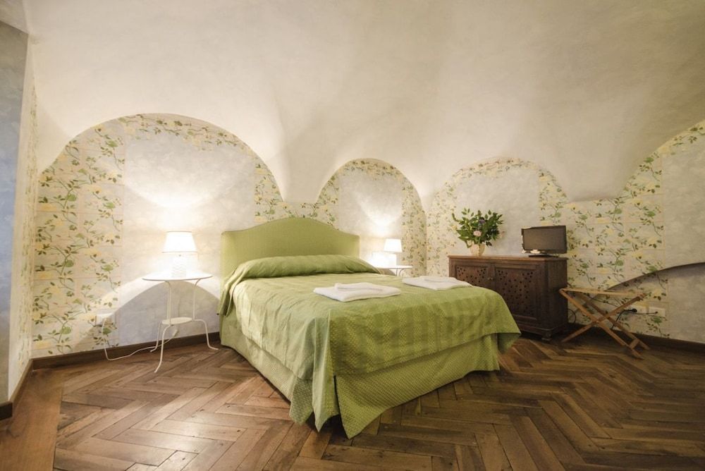 Garisenda Lodge Apartment, 2 Bedrooms