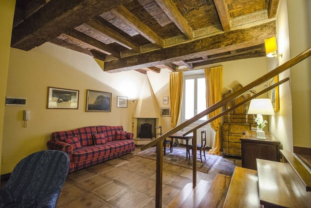 Garisenda Lodge Apartment, 2 Bedrooms 13