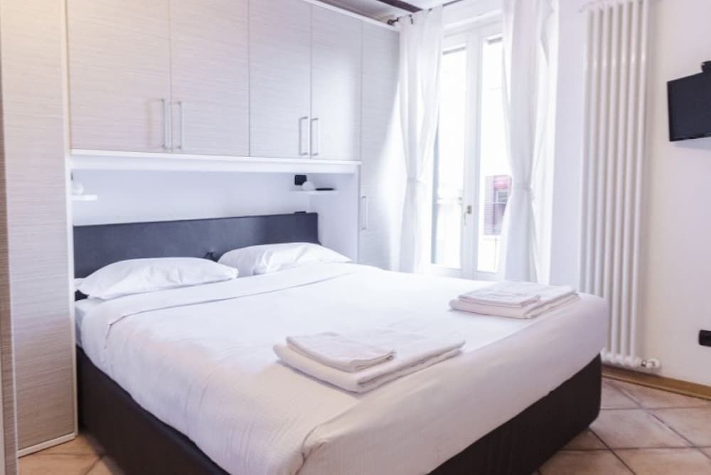 undefined Galluzzi Suite