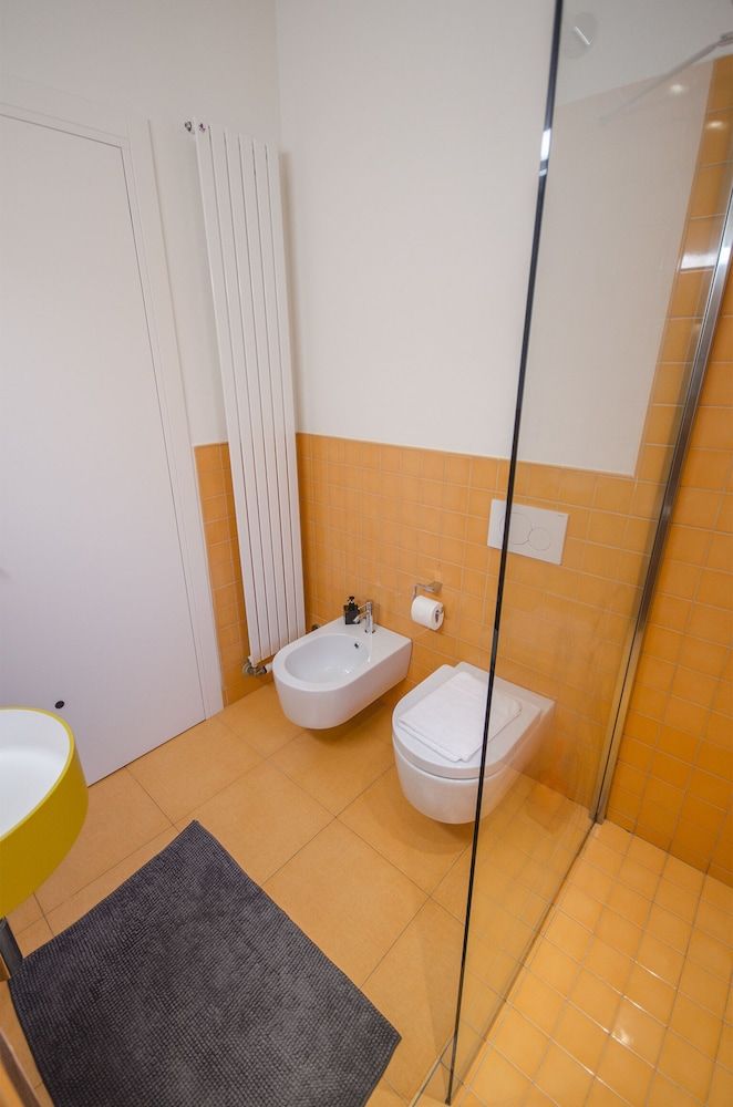 Luxury 65mq Under the 2 Towers Apartment, 1 Bedroom 24