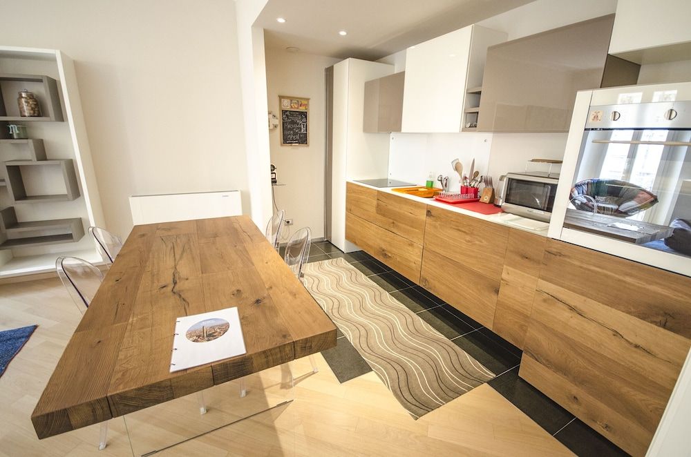 undefined Luxury 65mq Under the 2 Towers 10