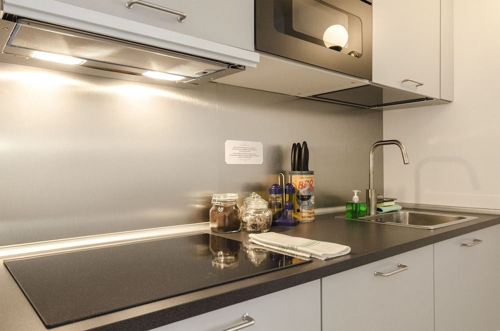 undefined Rismondo Suite 8