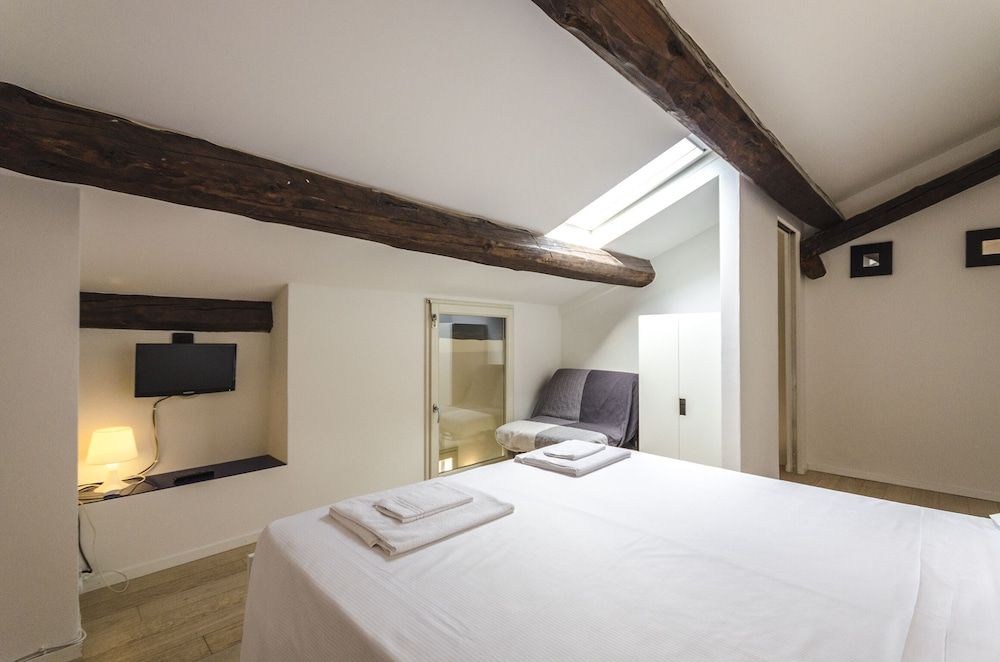 undefined Rismondo Suite 4