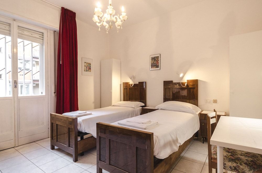 undefined Romagnoli apartment 7